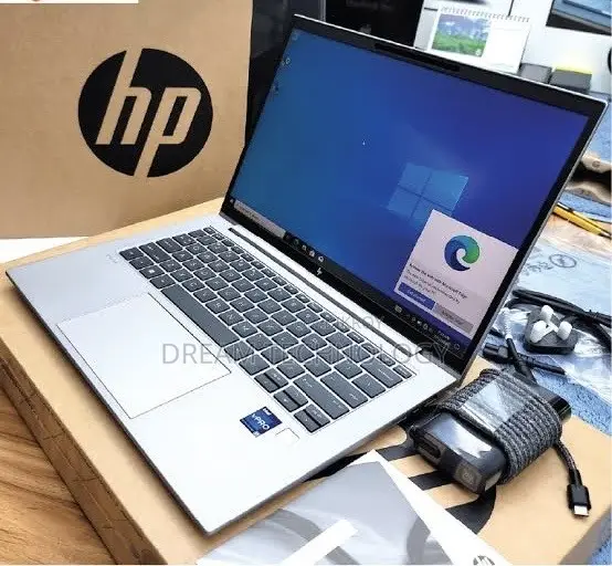 Laptop HP ZBook Firefly 14 G10 16GB Intel Core i7 SSD 512GB