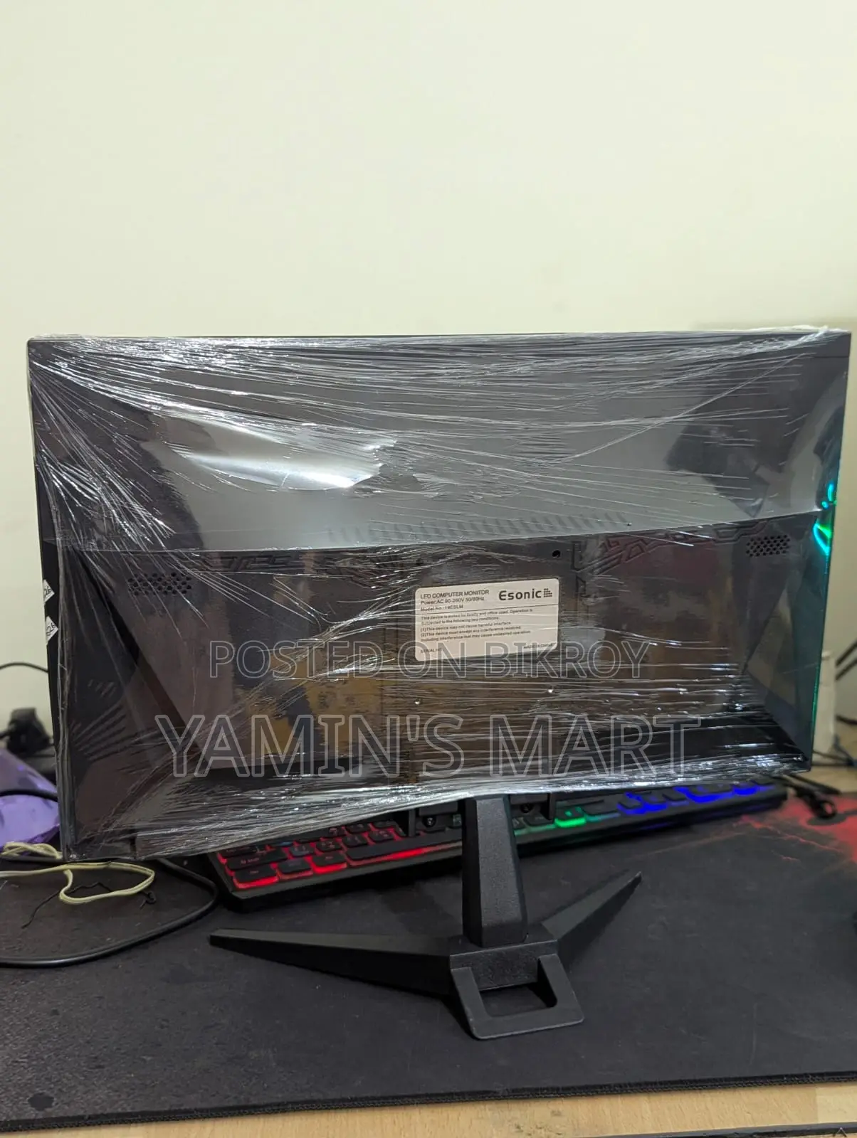 Esonic 20" Inch Black Monitor