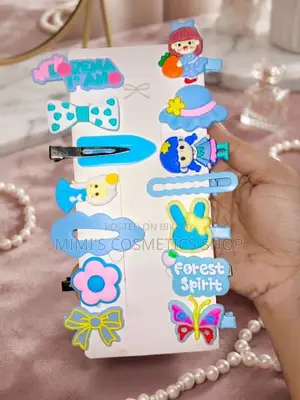 বাচ্চা মেয়েদের জন্য কিউট কিলিপ