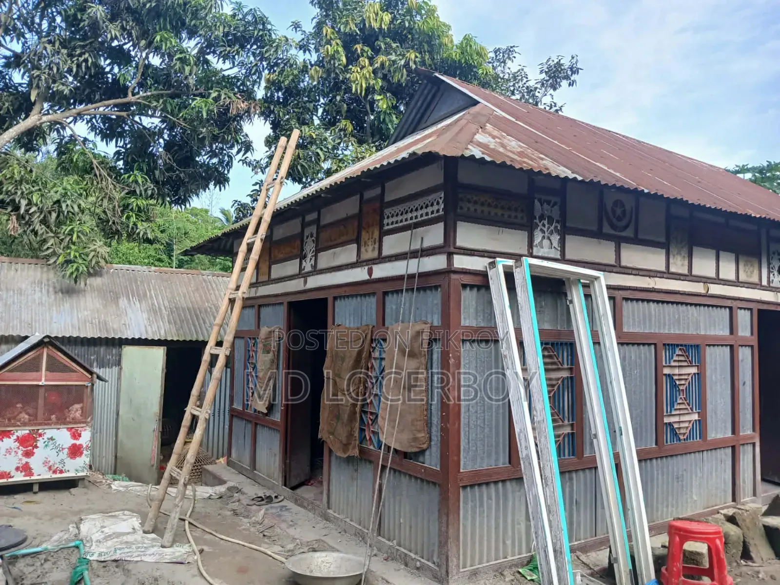 Furnished 15bdrm Bungalow in চৌচালা ঘর, Homna for sale