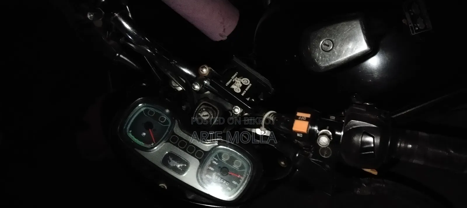 TVS Radeon 2024 Black