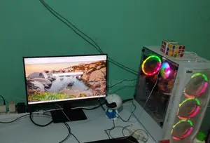 Desktop Computer Asus 8GB Intel Core i5 HDD 500GB SSD