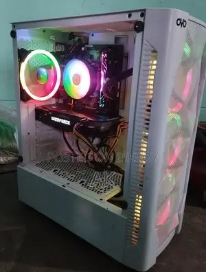Desktop Computer Asus 8GB Intel Core i5 HDD 500GB SSD