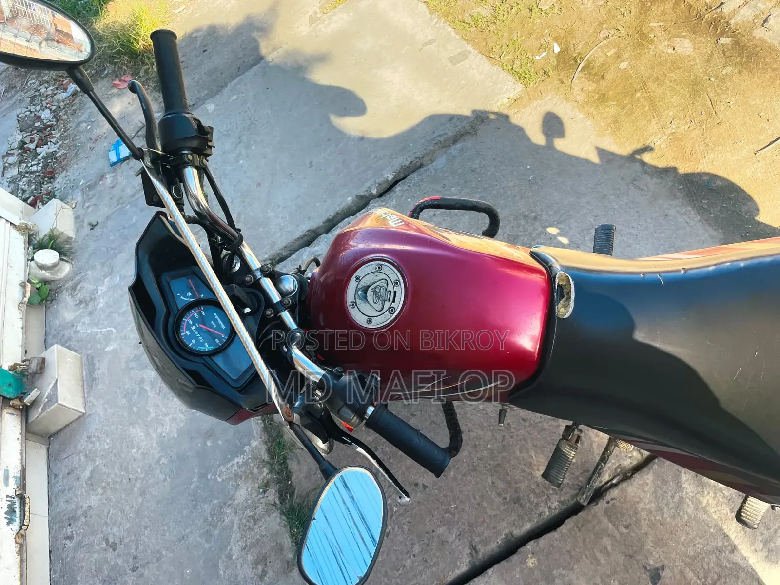 Mahindra Centuro 2018 Red