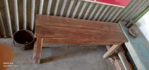 ফার্নিচার কাঠের ও বোর্ডের