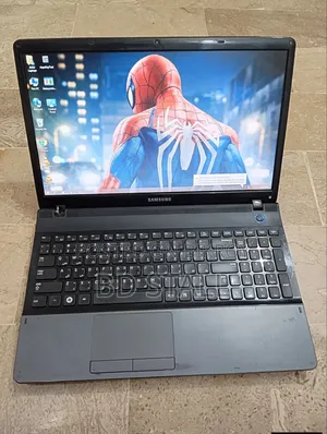 Laptop Samsung NP300E5A 8GB Intel Core i5 HDD 500GB