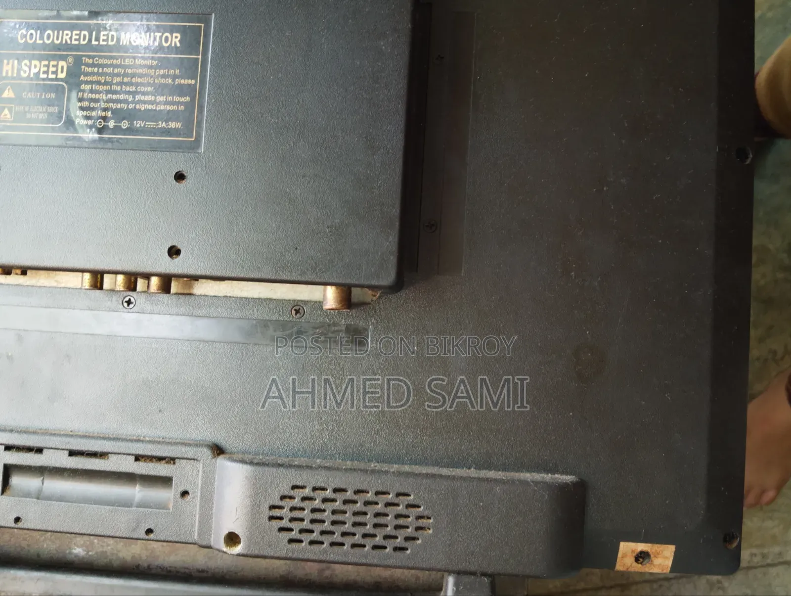 This TV is a twenty-four inch LED TV High Speed Company Three