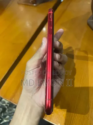 অ্যাপল আইফোন ১১ ৬৪ জিবি রেড
