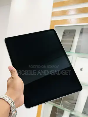 Apple iPad Pro 12.9 (2021) 256 GB Black