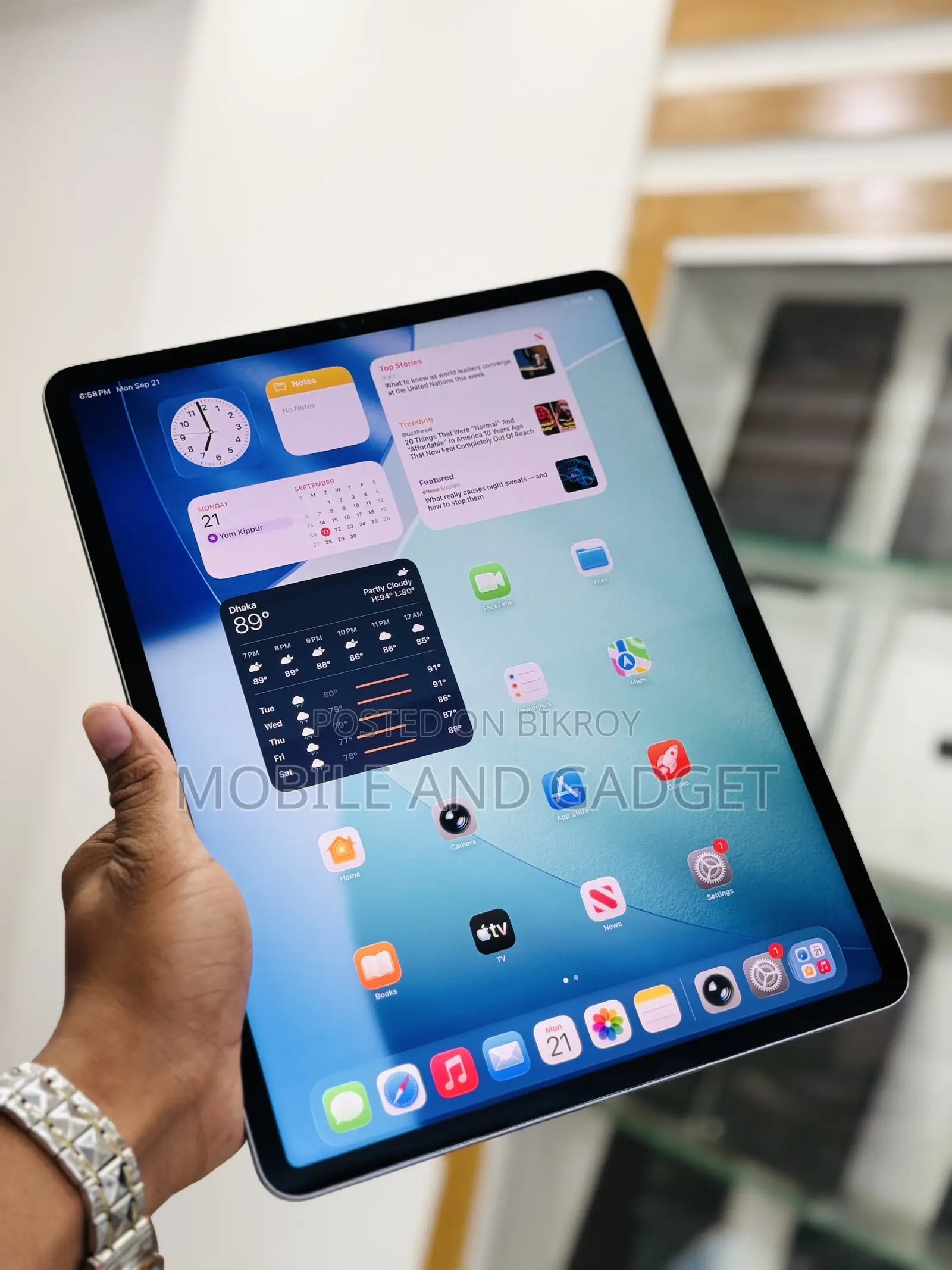 Apple iPad Pro 12.9 (2021) 256 GB Black