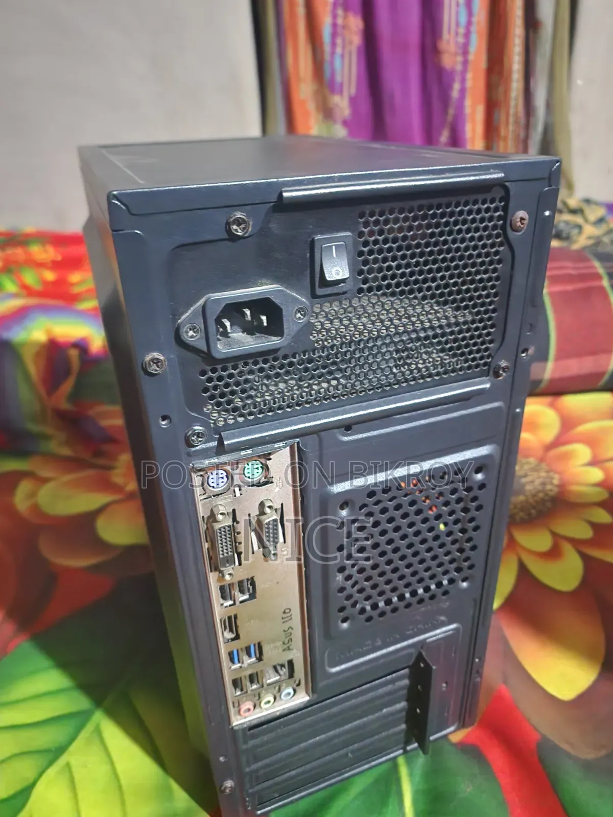 Gigabyte GA-H110MSTX-HD3-ZK 8GB Intel Core i3 SSD 256GB