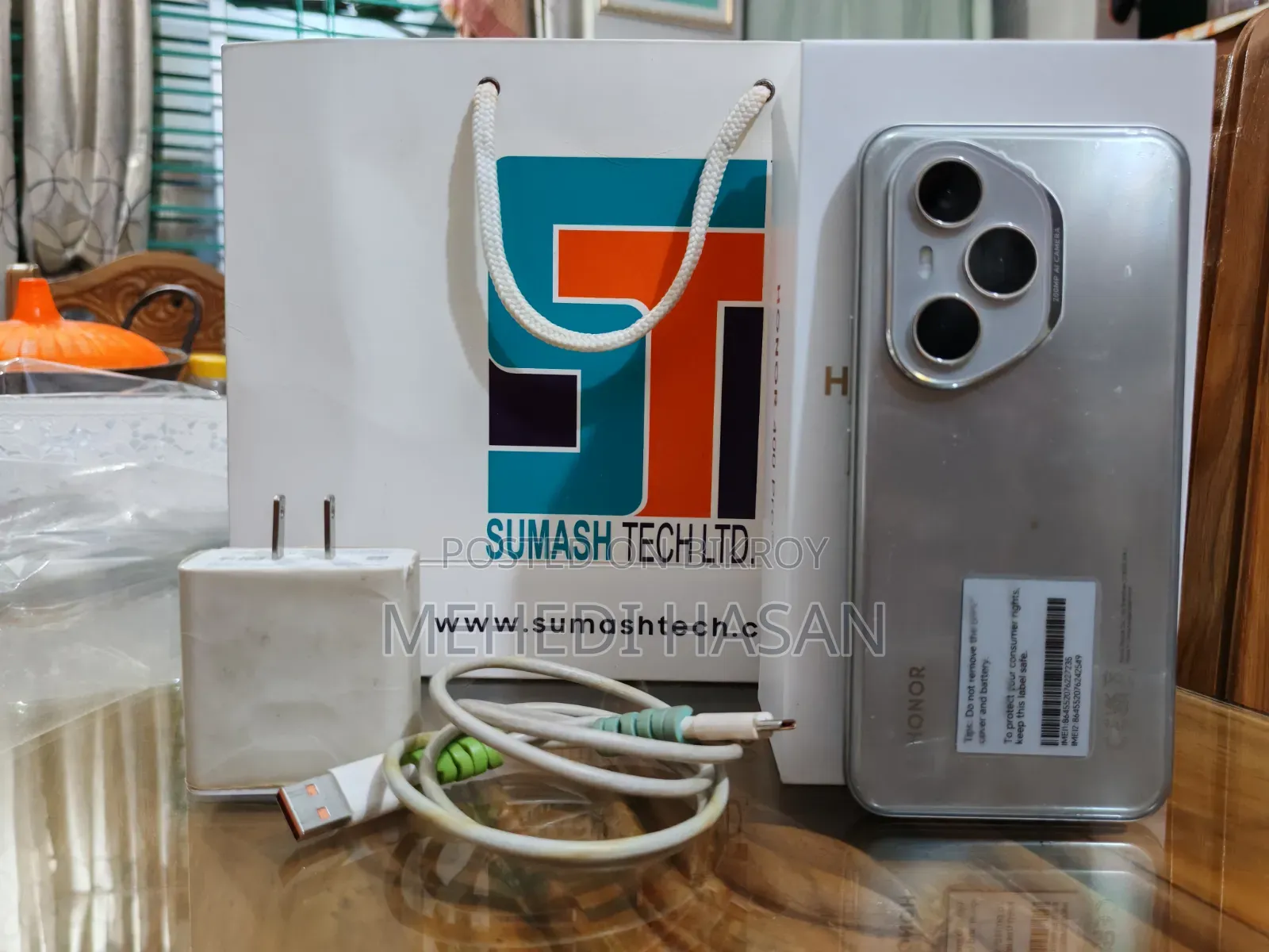 অনার ৪০০ প্রো ৫১২ জিবি সিলভার