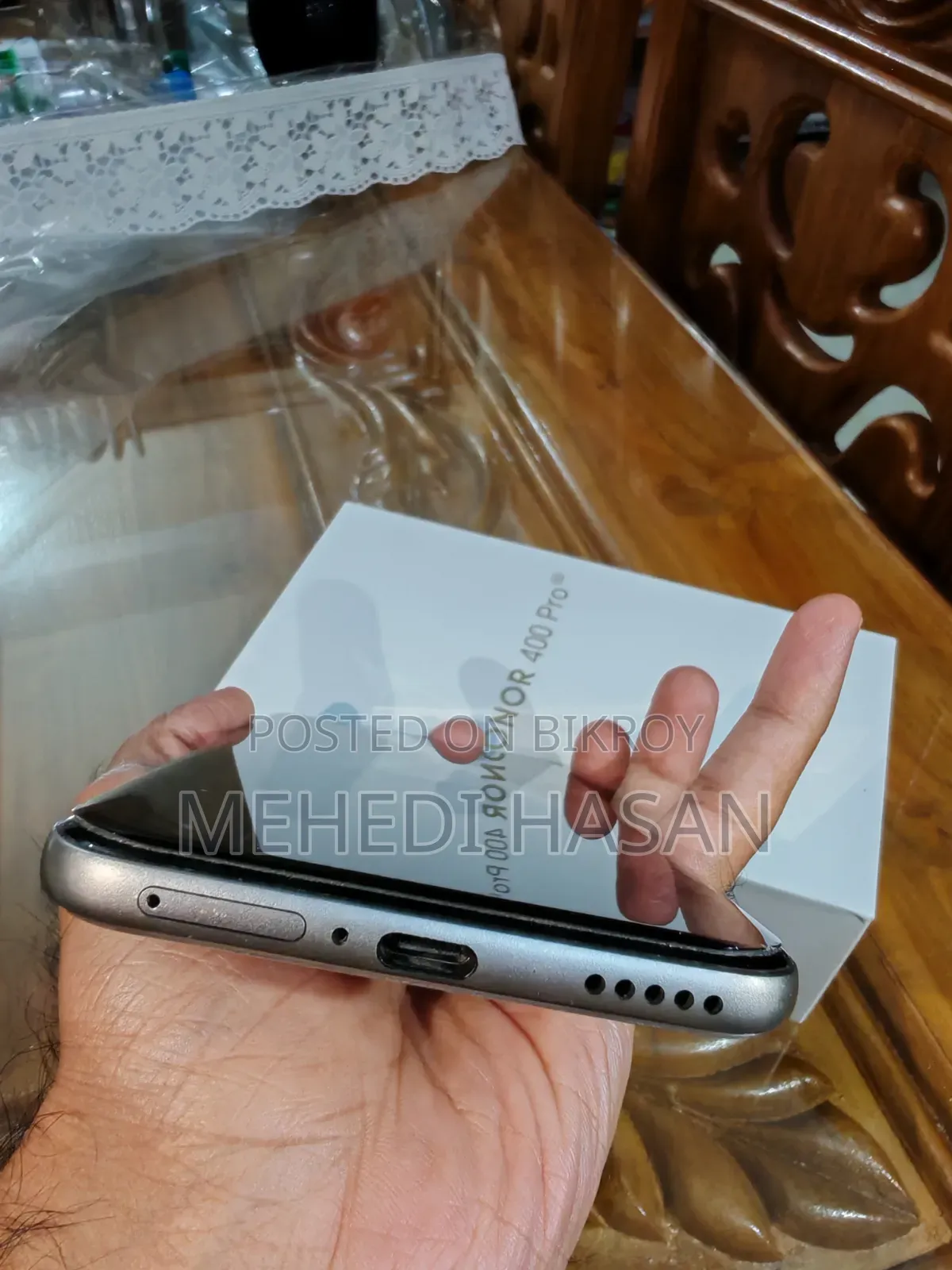 অনার ৪০০ প্রো ৫১২ জিবি সিলভার