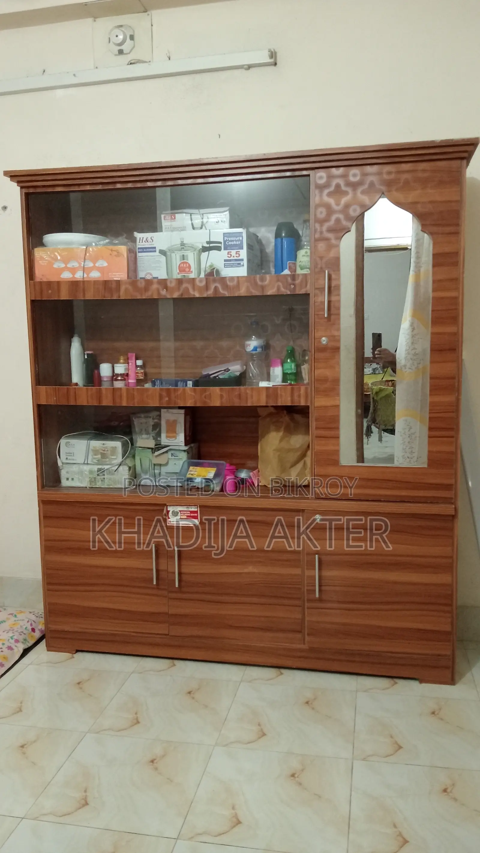 Urgent Sale: Good Condition Partex Wall Showcase and Dressing Table