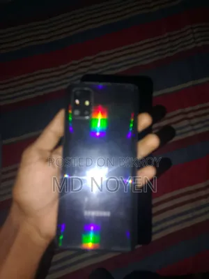 Samsung Galaxy A71 128 GB Black