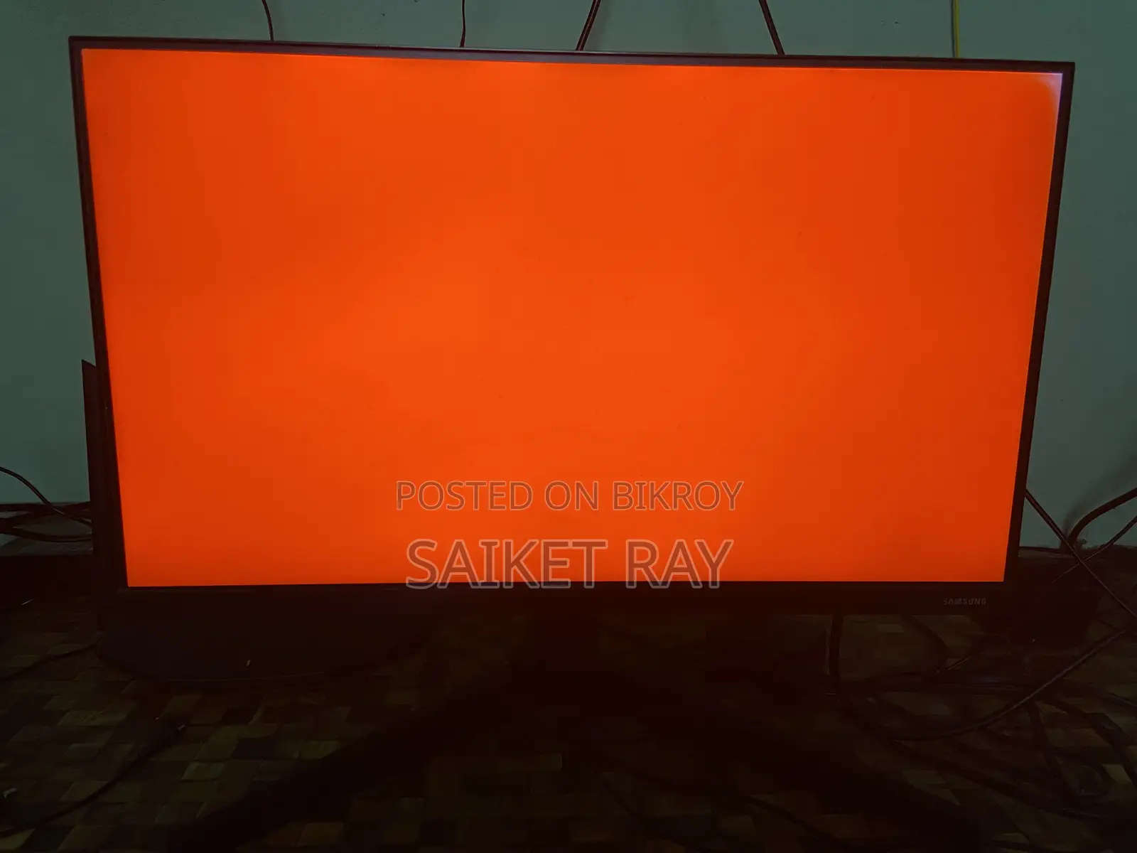 SAMSUNG 22 Inch Borderless Monitor