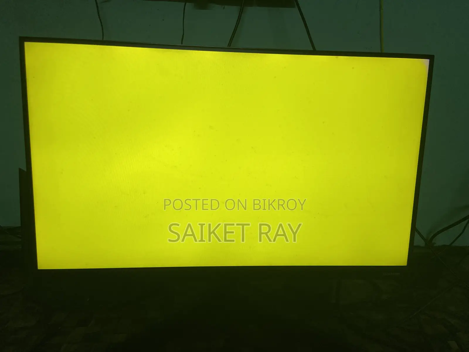 SAMSUNG 22 Inch Borderless Monitor