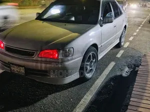 Toyota Corolla Automatic 1997 Silver