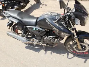 TVS Apache RTR 160 2V 2017 Black