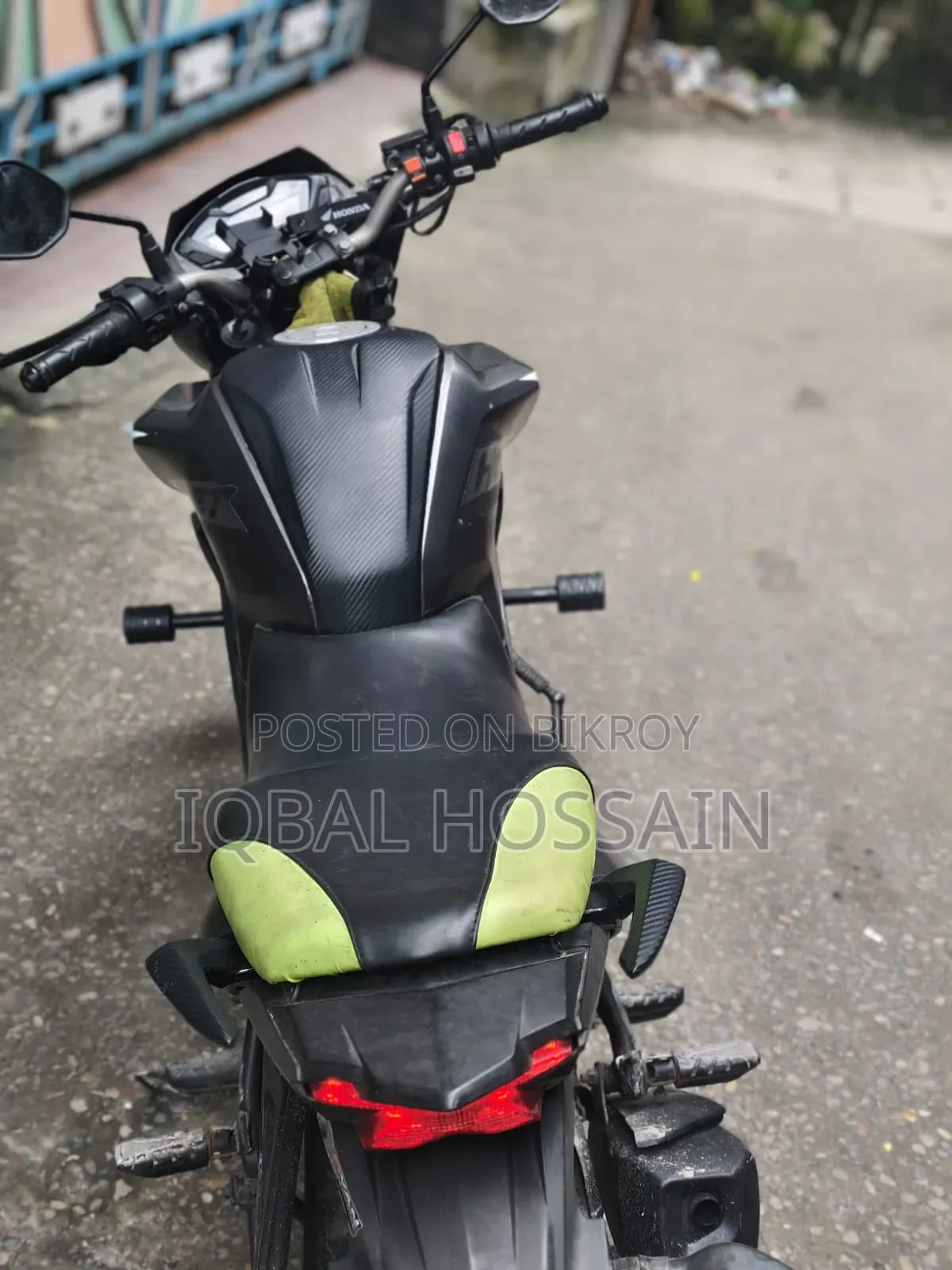 হোন্ডা হর্নেট ২০১৮ গ্রে