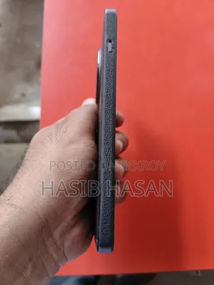 ওয়ানপ্লাস ১৩আর ২৫৬ জিবি ব্ল্যাক