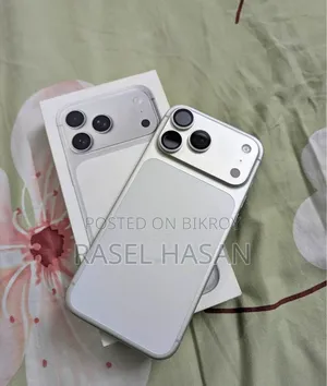 New Apple iPhone 17 Pro Max 256 GB Silver