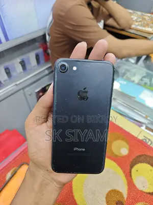 Apple iPhone 7 32 GB Black
