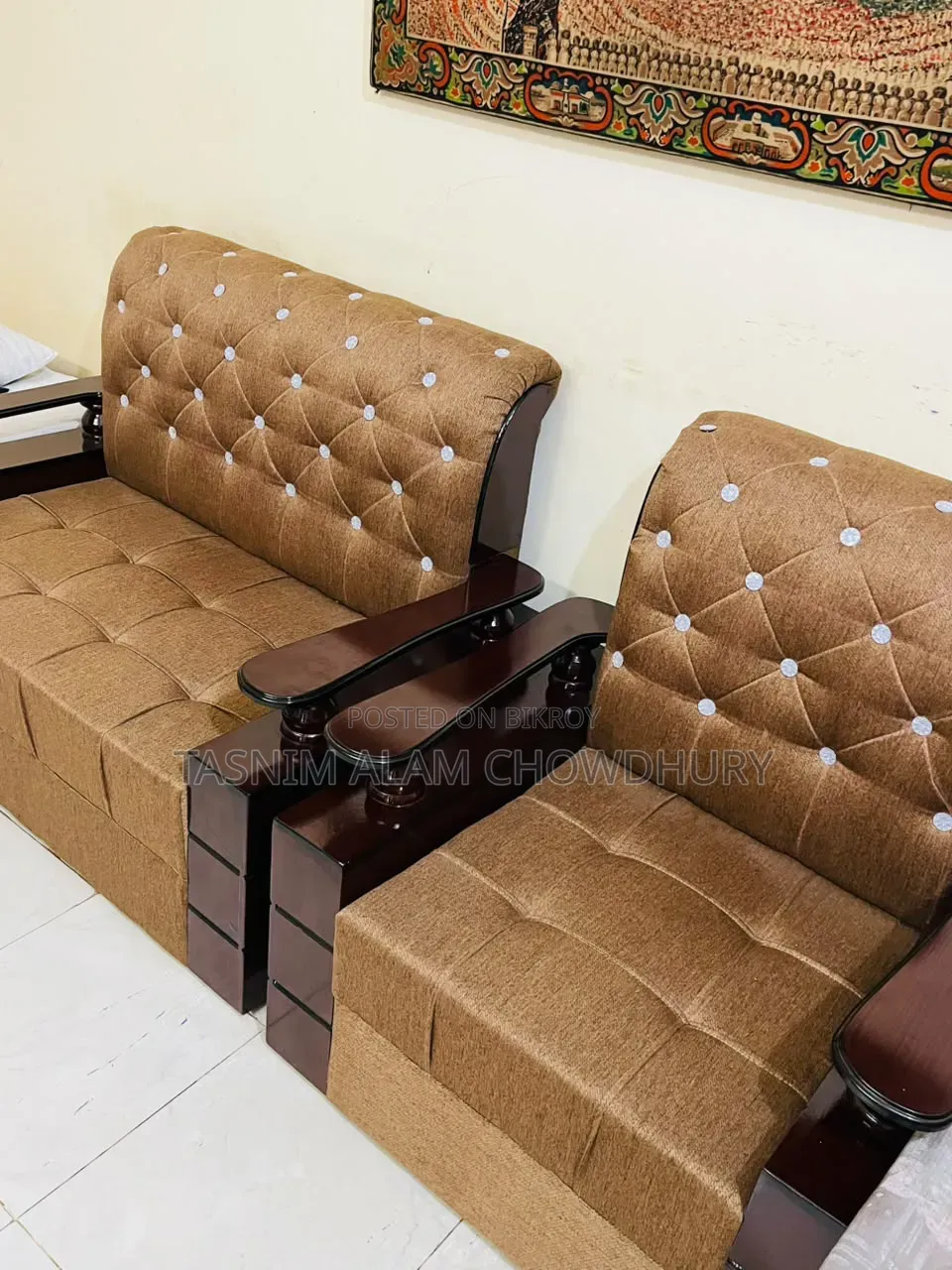 Fresh Condition Sofa