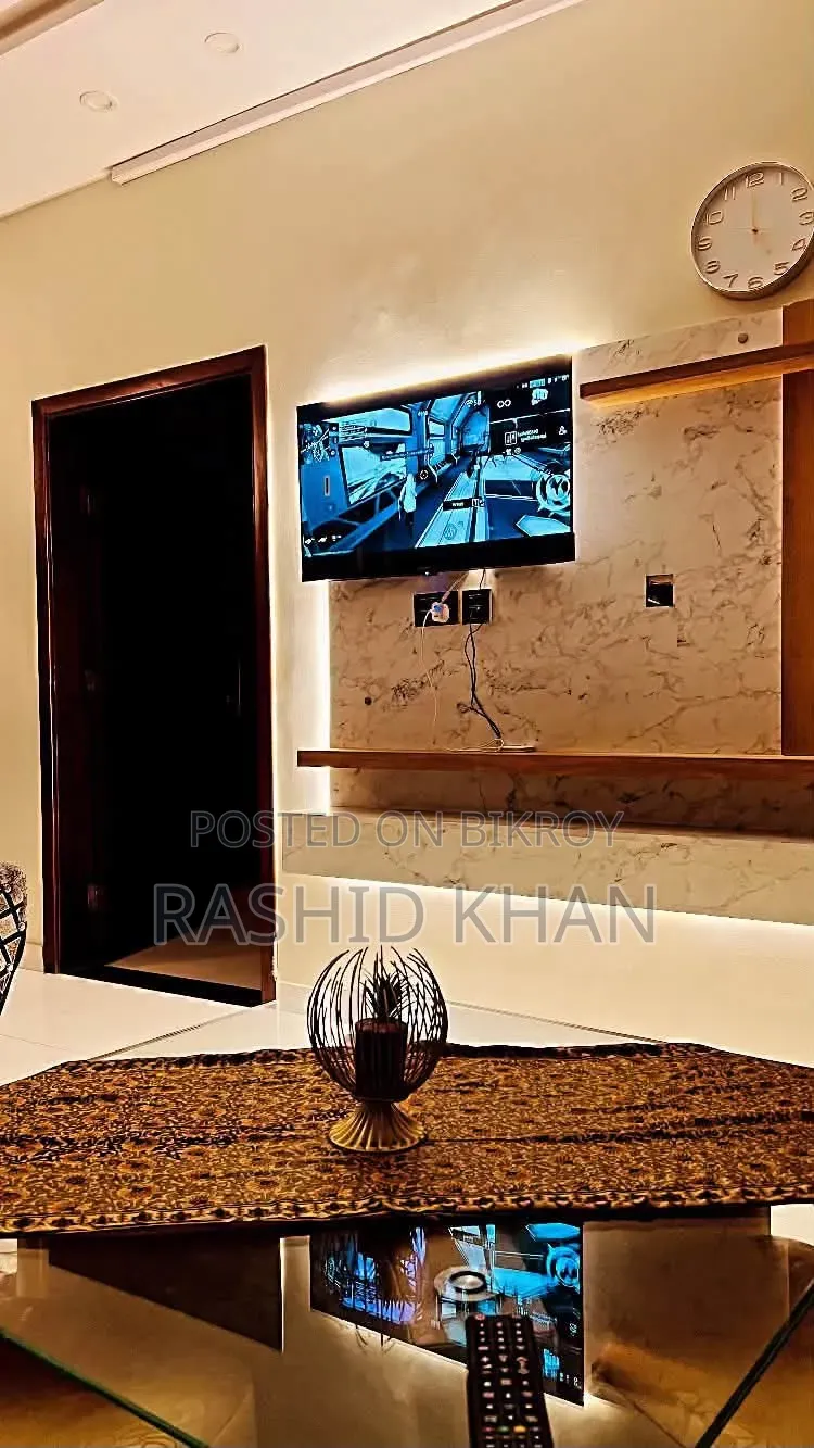 Hours Daily Weekly Monthly Full Furnish Service Room Rent