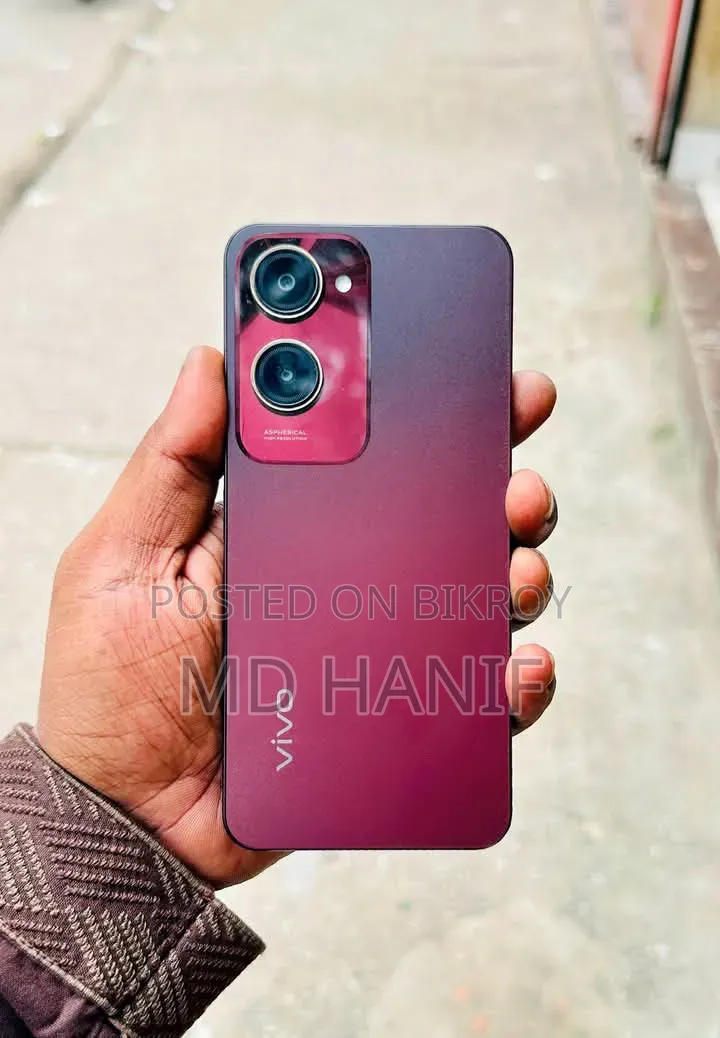 Vivo Y18 128 GB Red