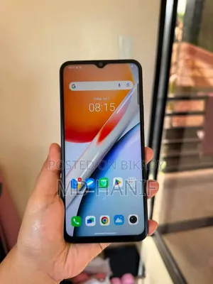 Vivo Y18 128 GB Red