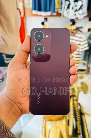 Vivo Y18 128 GB Red