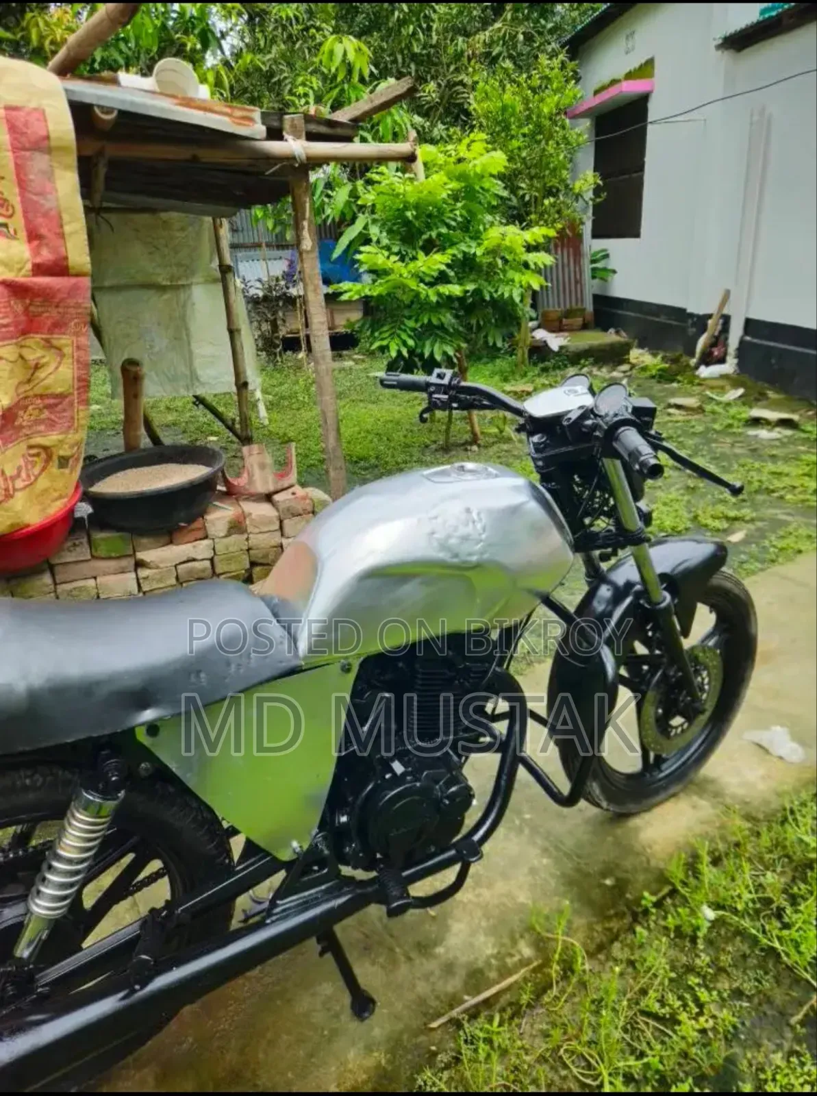 ডায়ুন ডিওয়াই ১০০-এ ২০১৬ রৌপ্য