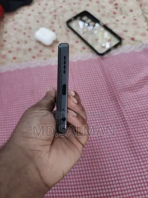 Infinix Hot 60i 128 GB Black