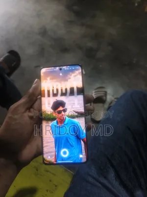 ওপ্পো রেনো১১ ৫জি ২৫৬ জিবি