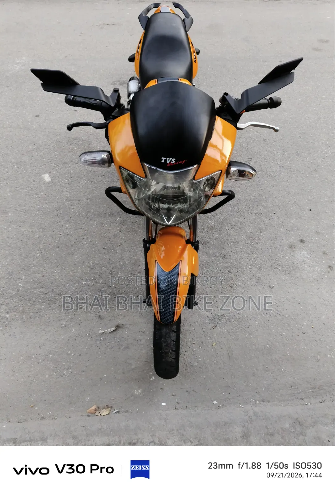 TVS Apache RTR 160 2V 2012 Gray