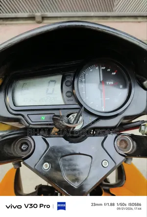 TVS Apache RTR 160 2V 2012 Gray