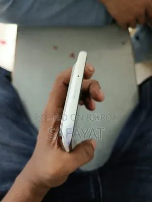 Tecno Pova Slim 5G 256 GB White