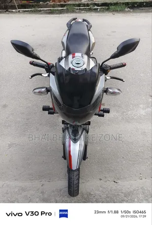TVS Apache RTR 160 2V 2018 Silver