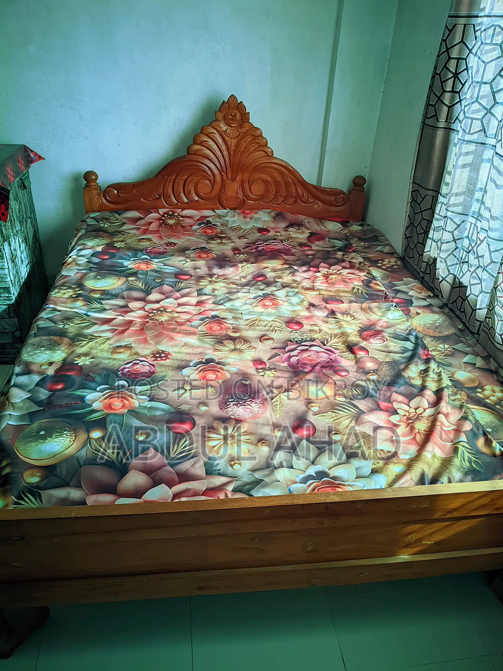 Wooden Bed 5/7