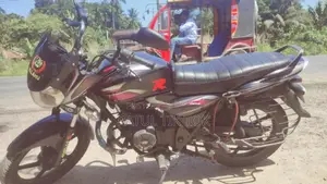 Bajaj Discover 100 2026 Black