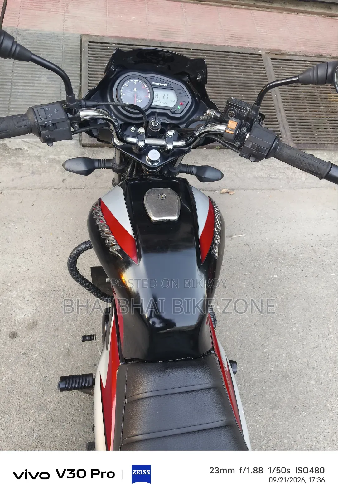 Bajaj Discover 125 2022 Black