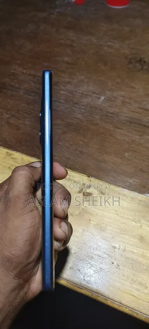 নতুন মটোরোলা এজ ৫০ ফিউশন ১২৮ জিবি নীল