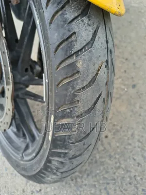 Hero Karizma XMR 210 2024 Yellow