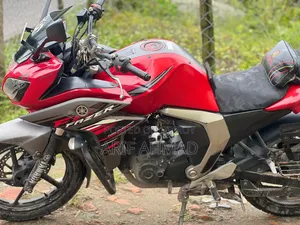 Yamaha Fazer FI V2 2017 Red