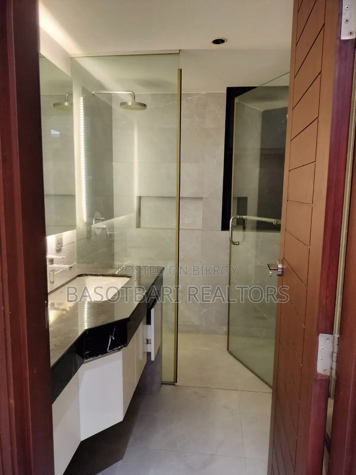 3-Bedroom Apartment in Shantinagar for sale