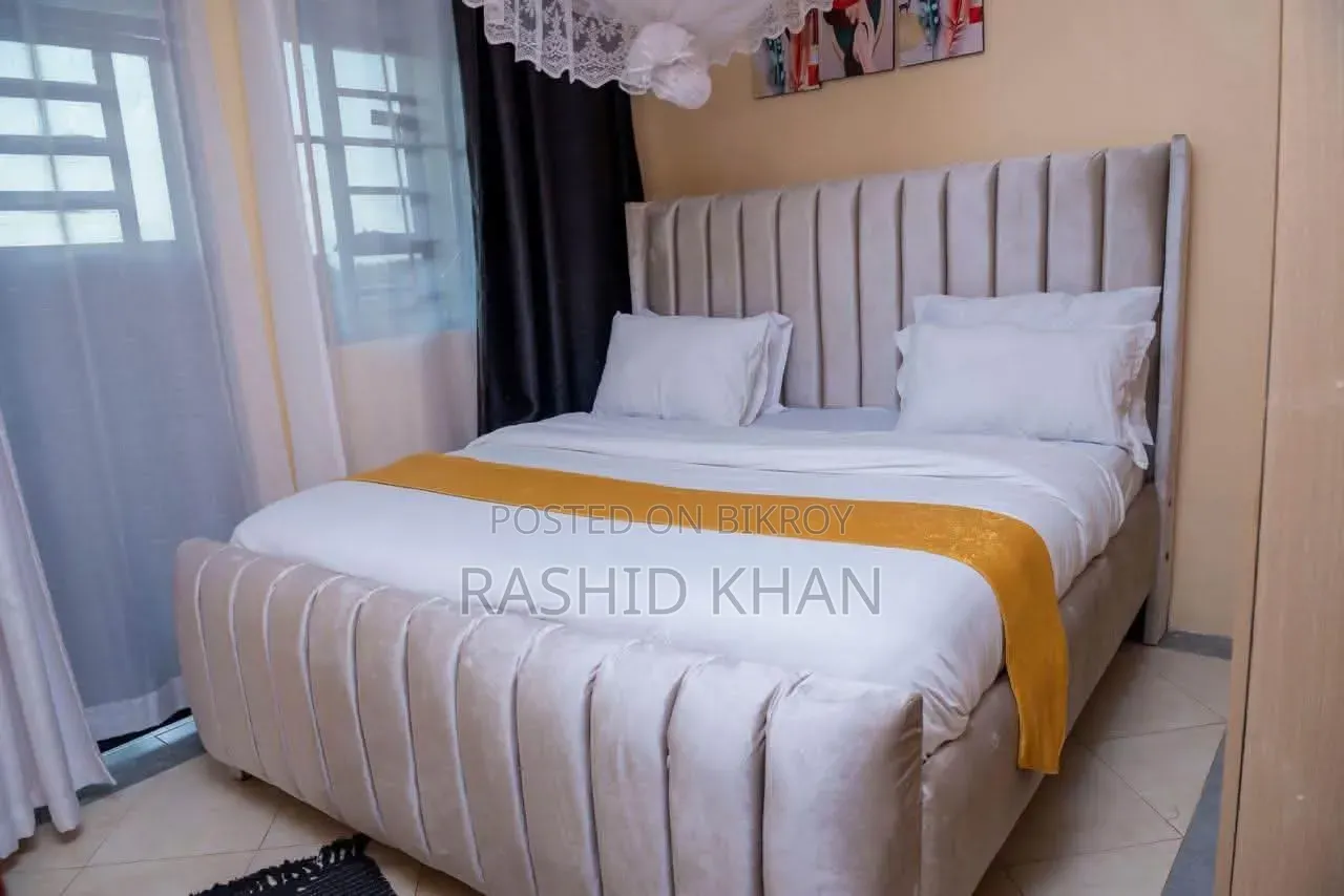 Hours Daily Weekly Monthly Flat Room Rent