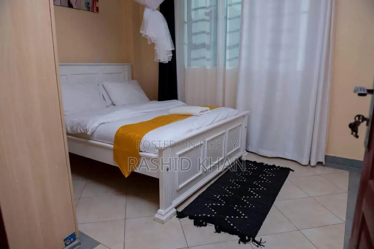 Hours Daily Weekly Monthly Flat Room Rent