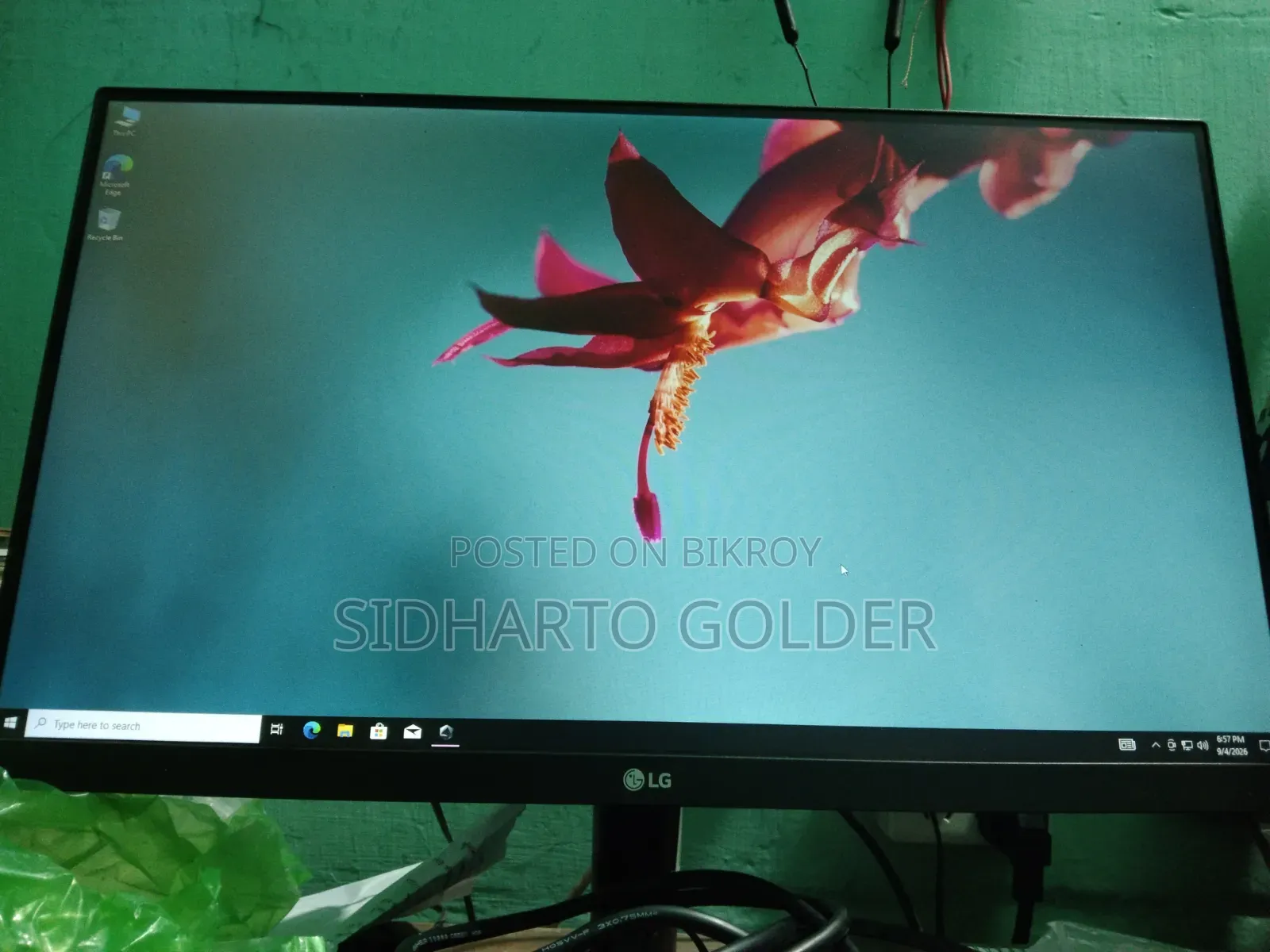 LG Monitor 22inch FHD Borderless