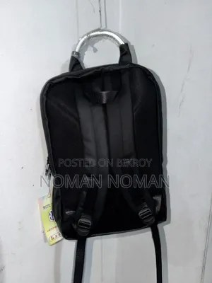 Buy bags at wholesale price